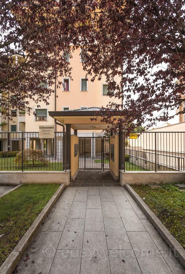 Nova Milanese Easy Welcome Casa Rosada 아파트 외부 사진
